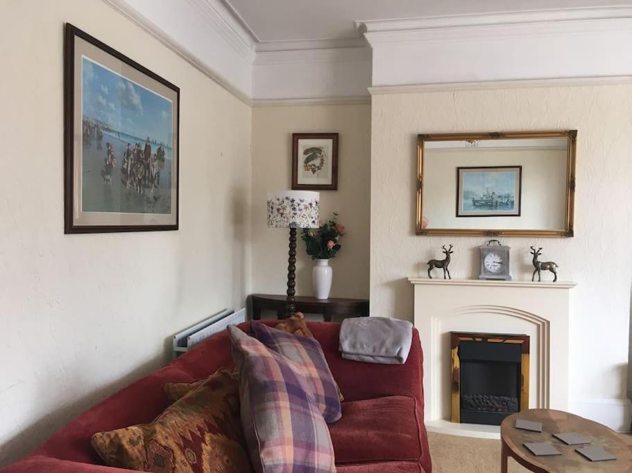 Brook Lodge Garden Flat Суонидж Экстерьер фото